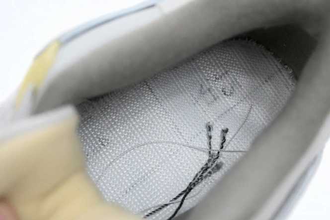 SE Jordan DV3742-021 Dust Craft Retro 4 Photon 1206